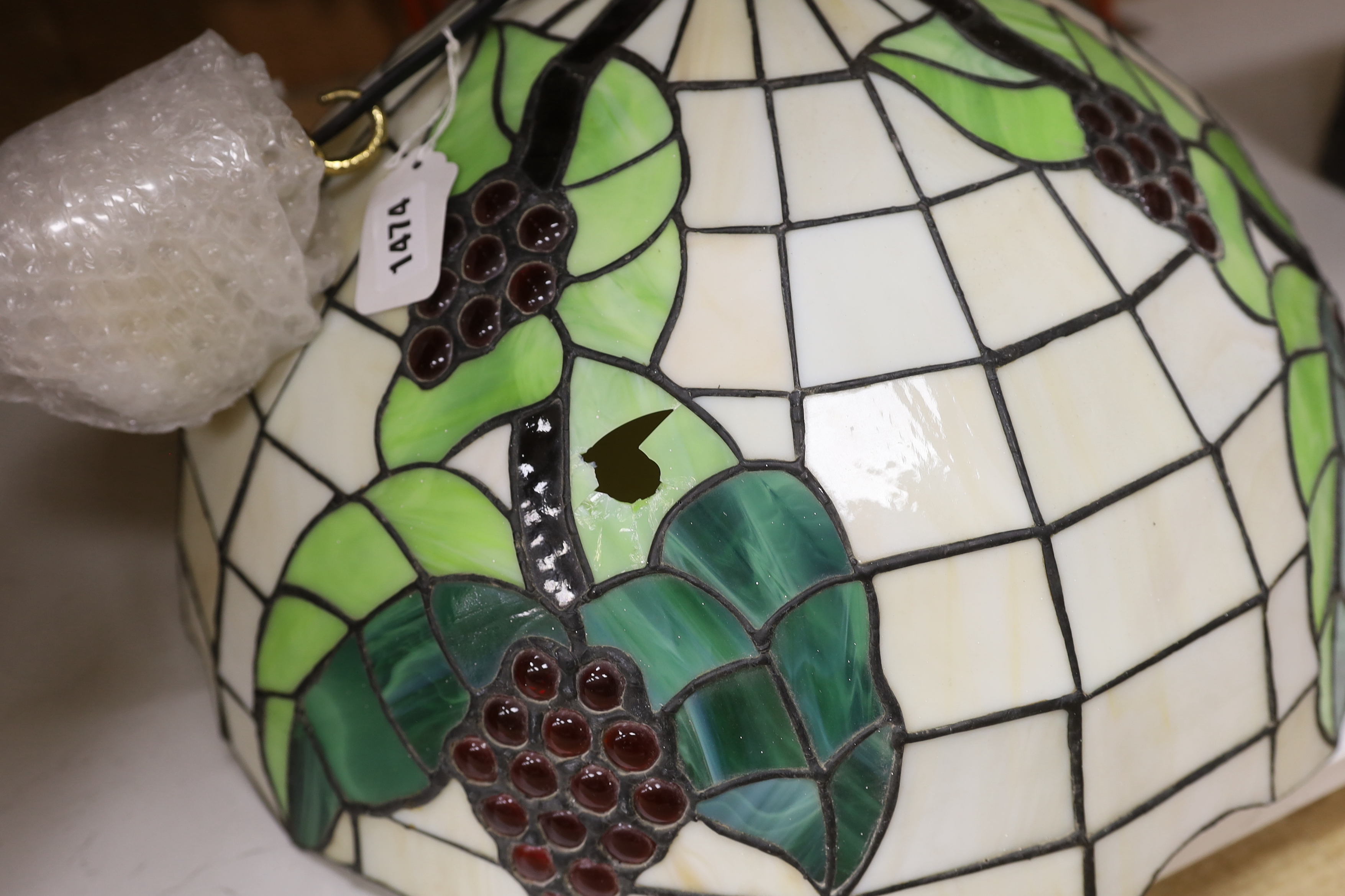 A Tiffany style circular ceiling light shade, 51cm diameter